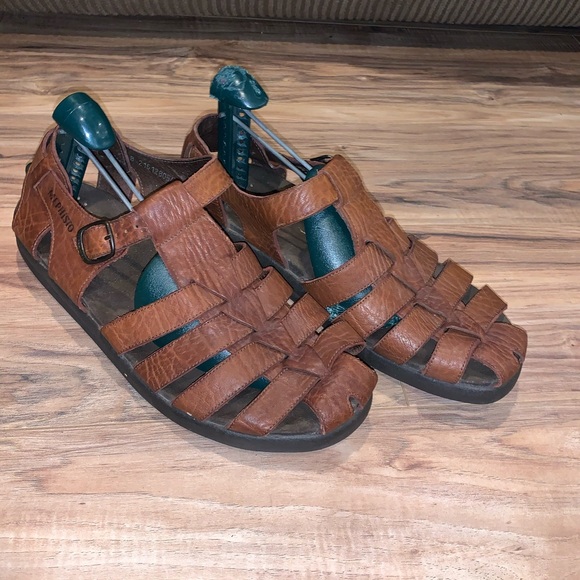 mephisto fisherman sandals